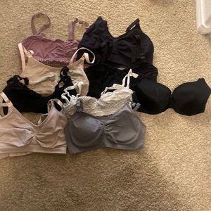 Pumping/maternity bra lot